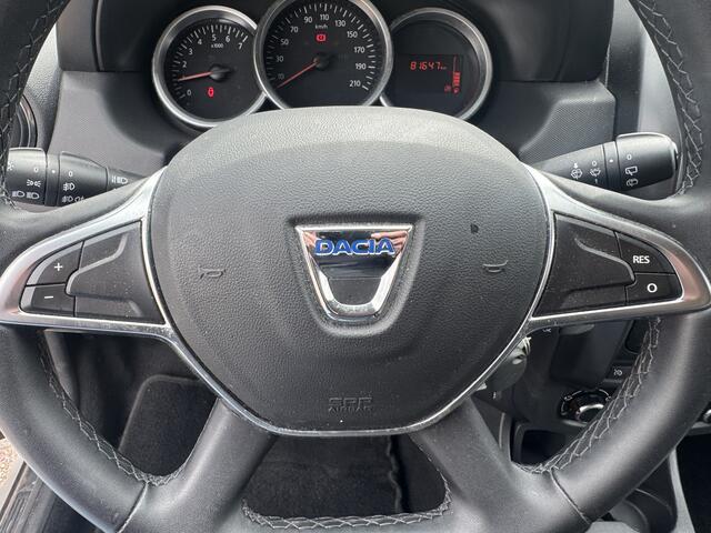 Dacia DUSTER 1.6 SCe 4x2 Leer/Navi/Cruise/Stoelverw/PDC