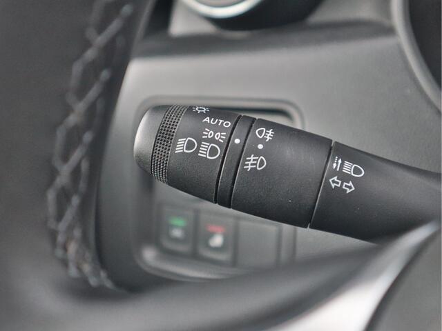 Dacia DUSTER 1.0 TCe Bi-Fuel Extreme 360 Camera | Half Leder | Trekhaak | Navigatie