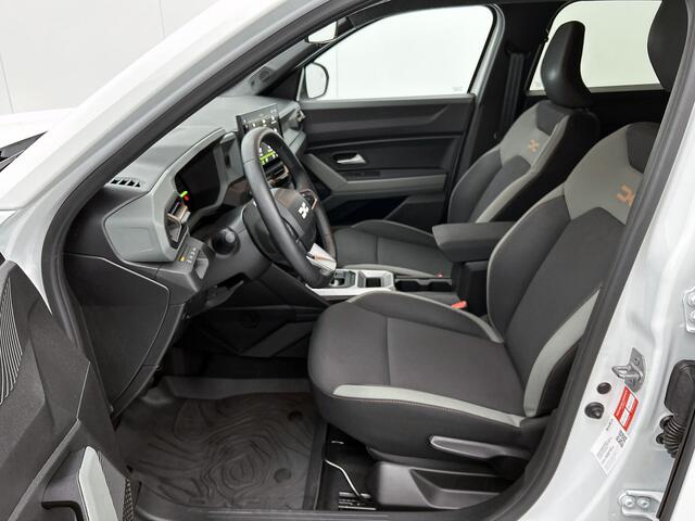 Dacia DUSTER 1.6 Hybrid 140 Extreme 360 Camera, Carplay, All season