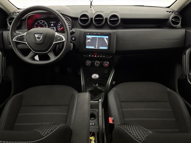 Dacia DUSTER 1.2 TCe Prestige Trekhaak LED Airco Cruise Camera Navi PDC 17"LMV