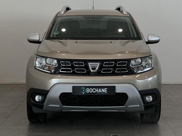 Dacia DUSTER 1.0 TCe Prestige | Navigatie | Climate Control | Cruise Control | Lichtmetalen velgen 17" | Parkeersensoren en achteruitrijcamera