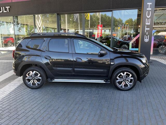 Dacia DUSTER 1.3 TCe 150 Journey / AUTOMAAT / TREKHAAK / SIDEBARS / AIRCO / PARKEERSENSOREN / APPLE CAR EN ANDROID /