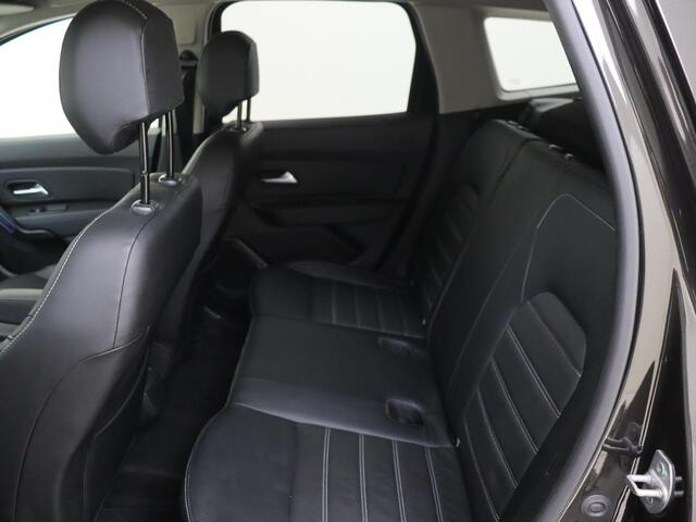 Dacia DUSTER 1.3 TCe Serie Limitee 15th Anniversary | Leder | Trekhaak | Camera