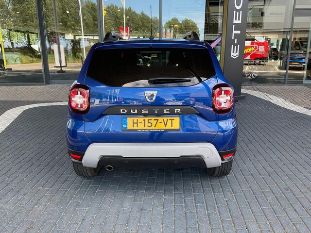 Dacia DUSTER 1.0 TCe Bi-Fuel Serie Limitee 15th Anniversary AIRCONDITIONING / NAVIGATIESYSTEEM / BLEUTOOTH / ELECTRIC RAMEN EN SPIEGELS / DODENOEK WAARSCHUWINGS SYSTEEM