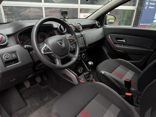 Dacia DUSTER 1.3 TCe Tech Road GRATIS afleverpakket! | Achteruitrijcamera | Navigatie | Bluetooth |
