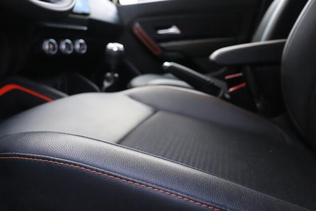 Dacia DUSTER 1.0 TCe Bi-Fuel Extreme NAVI | CAMERA | KEYLESS | APLLE CARPLAY