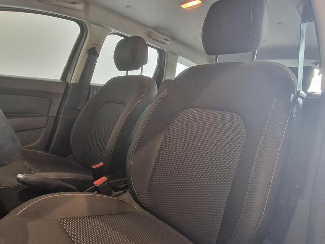 Dacia DUSTER 1.2 TCe Comfort TREKHAAK | PARKEERSENSOREN ACHTER | LICHTMETALEN VELGEN