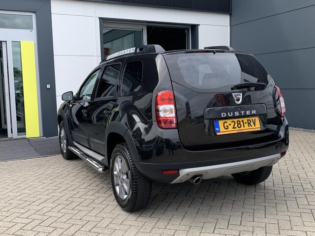 Dacia DUSTER 1.2 TCe 4x2 Blackshadow | Bochane onderhouden |
