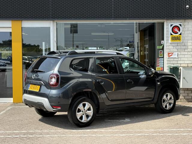 Dacia DUSTER 1.6 SCe Prestige LPG | NAP | Eerste Eigenaar | Trekhaak | Navigatie | Achteruitrijcamera | Cruise Control | Parkeersensoren | Airco | Lichtmetaal |