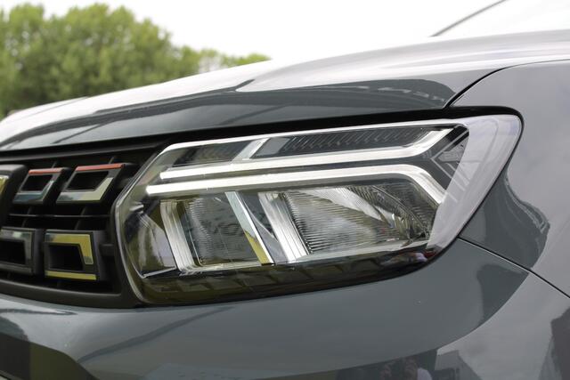 Dacia DUSTER 1.3 TCe 150 Journey | AUTOMAAT | AFNEEMBARE TREKHAAK | 360 CAMERA | BLIND SPOT | AIRCO | CRUISE CONTROL | APPLE CARPLAY