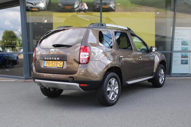 Dacia DUSTER 1.2 TCe 4x2 Lauréate | TREKHAAK | PARKEERSENSOREN | CRUISE CONTROL | AIRCONDITIONING | BLUETOOTH RADIO