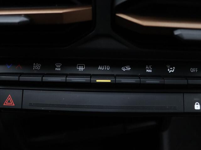 Dacia DUSTER 100pk TCe ECO-G Expression 360° Camera | Cruise | Navi | Parkeersens. v+a | Stoel-/stuurverw.