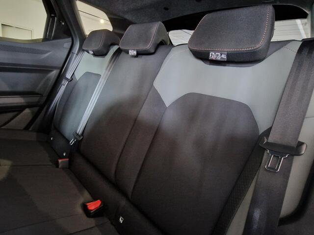 Dacia DUSTER 1.6 Hybrid 140 Extreme | TECHNO-PAKKET | ACHTERUITRIJCAMERA | DIRECT LEVERBAAR ! |