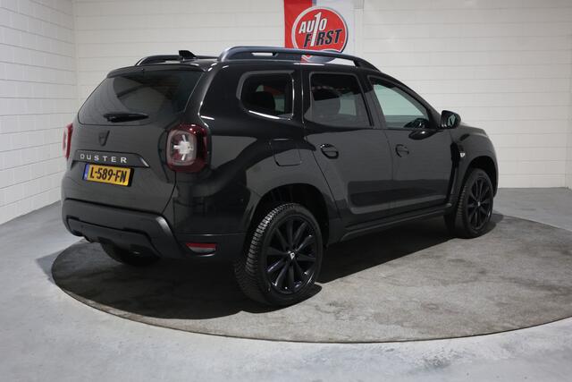 Dacia DUSTER 1.0 TCe Comfort, Black Edition, Stoere SUV, 18 inch, Navigatie, Cruise control, Airco, Parkeersensoren, Blue tooth, Hoge instap