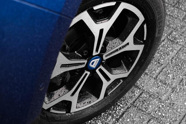 Dacia DUSTER 1.0 TCe Bi-Fuel Prestige | Trekhaak | Bull Bar | Camera achter | 17 'velgen | vraag naar de beschikbaarheid | | incl. Bovag rijklaarpakket met 12 maanden garantie |