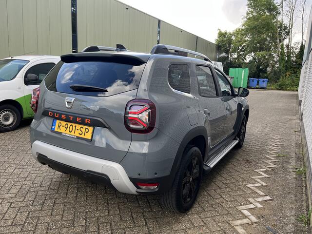 Dacia DUSTER 1.0 TCe 100 PK Bi-Fuel Extreme | 360 camera | trekhaak | stoelverwarming | incl. Bovag rijklaarpakket met 12 maanden garantie |