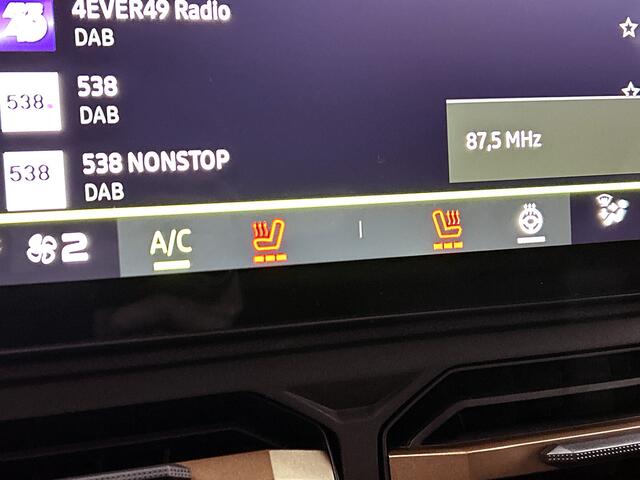 Dacia DUSTER 1.6 Hybrid 140 Extreme Trekhaak, 360 camera, Winter pack