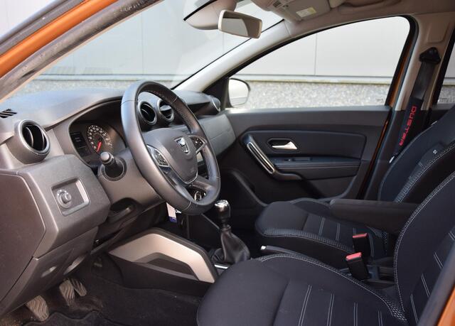 Dacia DUSTER 1.2 TCe Prestige | Volledig onderhouden | 1e eigenaar | Trekhaak |