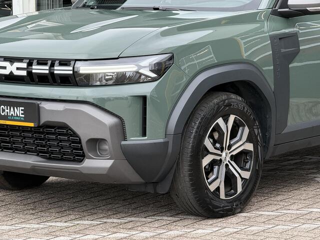 Dacia DUSTER 1.2 TCe 130 mild hybrid Expression | Navigatie | Achteruitrijcamera | Stoelverwarming | LED | DAB | Cruise Control | Airco | Parkeersensoren | Lichtmetaal |