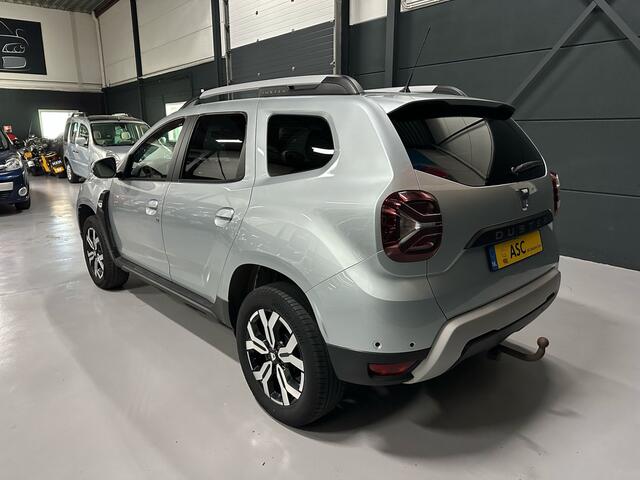 Dacia DUSTER 1.3 TCe 150pk Extreme (Automaat) - Navigatie - Camera - Pdc - Led - Trekhaak