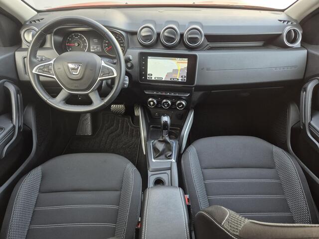 Dacia DUSTER 1.3 TCe 150 Extreme Automaat / Trekgewicht 1500 kg / Dealer onderhouden / Trekhaak vast / Stoelverwarming / Achteruitrijcamera / Cruise control / Keyless Entry/Start / Apple Carplay Android Auto / Climate control /