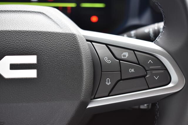 Dacia DUSTER Journey | Achteruitrijcamera | Cruise Control met snelheidsbegrenzer | Dacia Handsfree card voor openen, sluiten en starten zonder sleutel