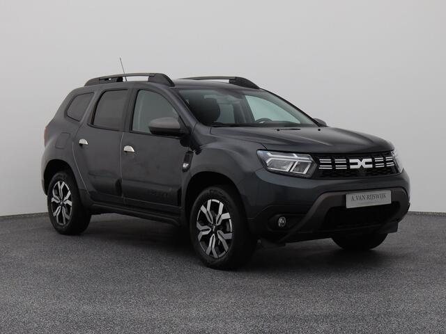 Dacia DUSTER 1.3 TCe 150 PK Automaat Extreme | 360° | CARPLAY | STOELVERWARMING | TREKHAAK