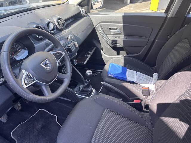 Dacia DUSTER 1.0 TCe Bi-Fuel Comfort | Trekhaak | Cruise Control | Airco | BT-Telefoonfunctie | Lichtmetaal |