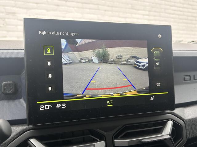Dacia DUSTER 1.2 TCe 130 mild hybrid Journey / Demo / 360 Camera / PDC Voor + Achter / Apple Carplay & Android Auto / Keyless / NAP / DAB /