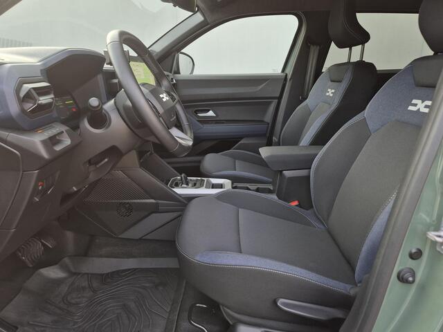 Dacia DUSTER 1.6 Hybrid 140 Journey Automaat / Fabrieksgarantie tot 04-2028<100.000 / Pack parking / Pack Winter / Draadloze telefoon lader / Apple Carplay Android Auto / Cruise control / Climate control /
