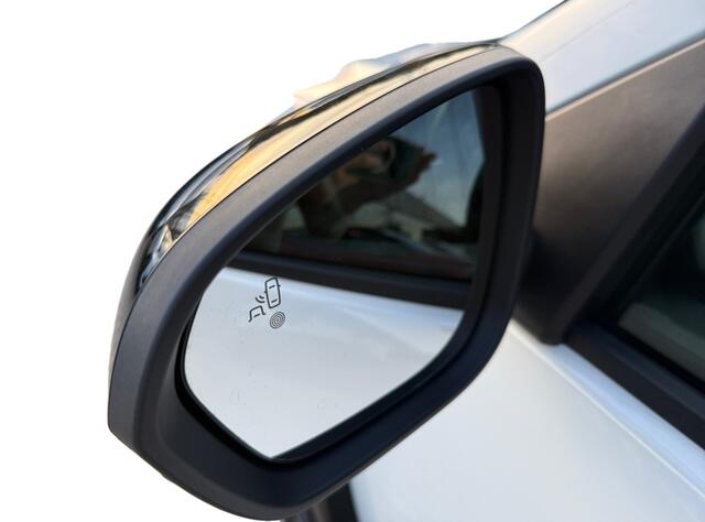 Dacia DUSTER 1.3 TCe 150 Extreme I Automaat I Trekhaak I Half-leder