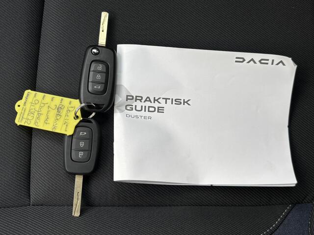 Dacia DUSTER 1.6 Hybrid 140 Expression / Fabrieksgarantie tot 06-2028<100.000 / Pack parking / Pack Winter / Draadloze telefoon lader / Apple Carplay/Android Auto / Cruise control / Climate control /