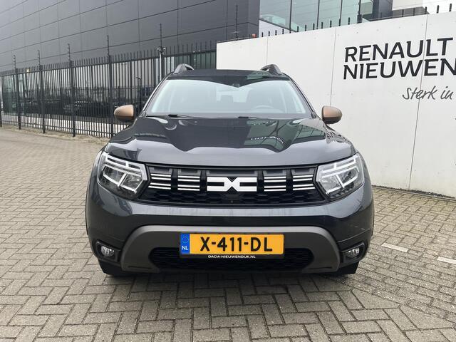 Dacia DUSTER 1.3 TCe 150 Extreme / AUTOMAAT / ALL SEASON BANDEN / TREKHAAK
