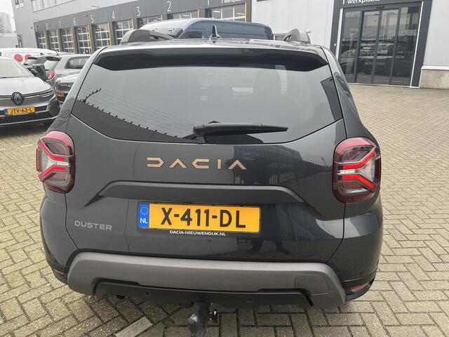 Dacia DUSTER 1.3 TCe 150 Extreme / AUTOMAAT / ALL SEASON BANDEN / TREKHAAK