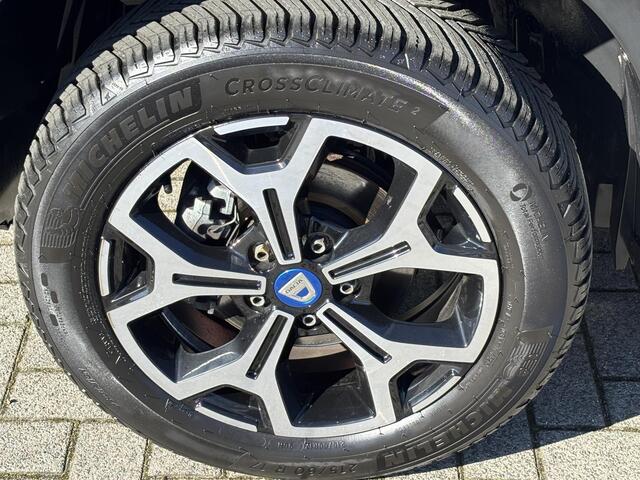 Dacia DUSTER TCe 130 15th Anniversary | Verwarmbare voorstoelen | 360 Camera |