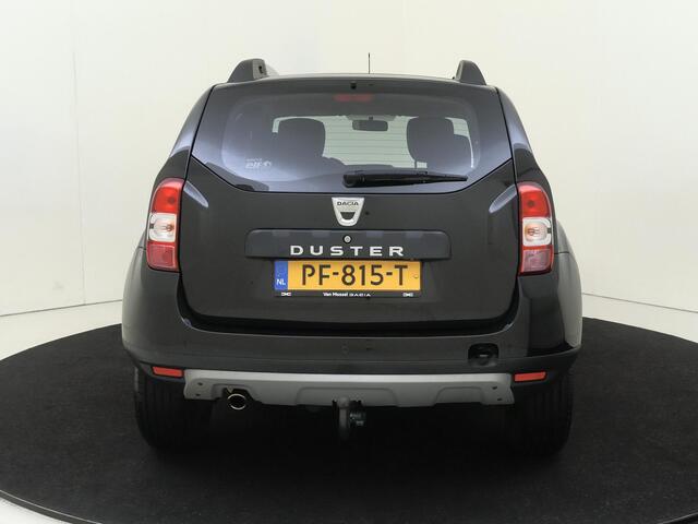 Dacia DUSTER 1.2 TCe 4x2 Blackshadow | Navigatie | Achteruitrij Camera | Airco | Parkeersensoren Achter