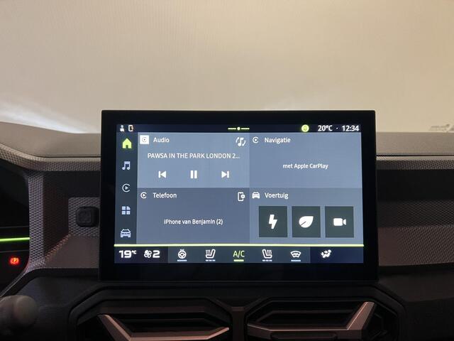 Dacia DUSTER 1.8 hybrid 155 limited edition UIT VOORRAAD LEVERBAAR