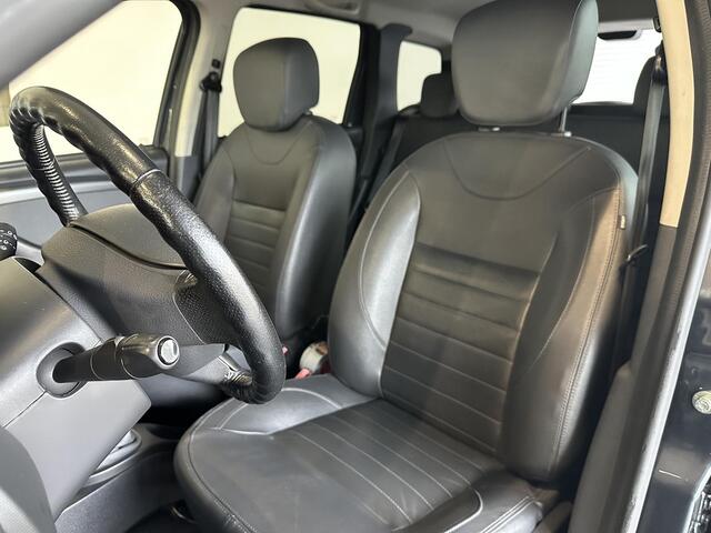 Dacia DUSTER 1.2 TCe 4x2 Blackshadow | NAVIGATIE | ACHTERUITRIJCAMERA | CRUISE CONTROLE | AIRCO