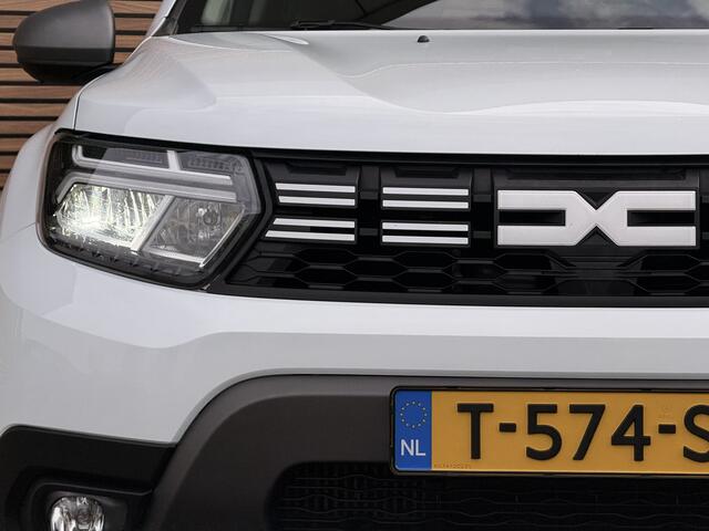 Dacia DUSTER 1.3 TCe 150 Journey Trekhaak / Navi / Camera / Carplay / Clima / Cruise