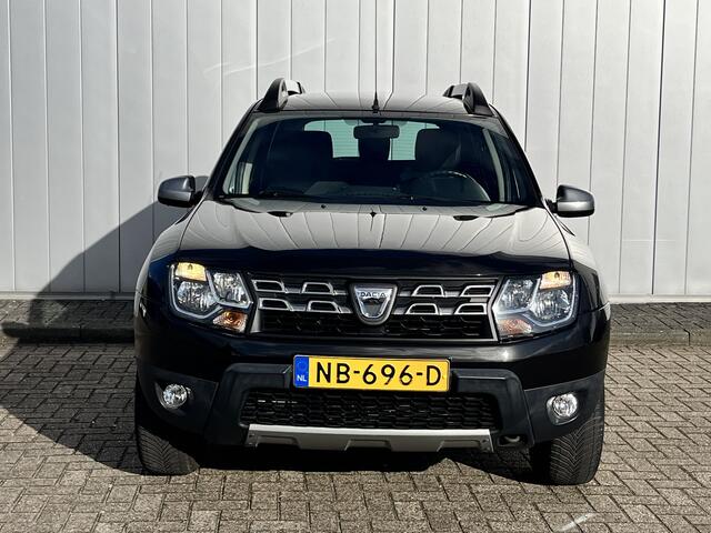 Dacia DUSTER 1.2 TCe 4x2 Prestige NL Auto Trekhaak 1500KG Treklast 4Season Navi Airco Cruise