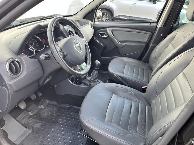 Dacia DUSTER 1.2 TCe 4x2 Prestige NL Auto Trekhaak 1500KG Treklast 4Season Navi Airco Cruise