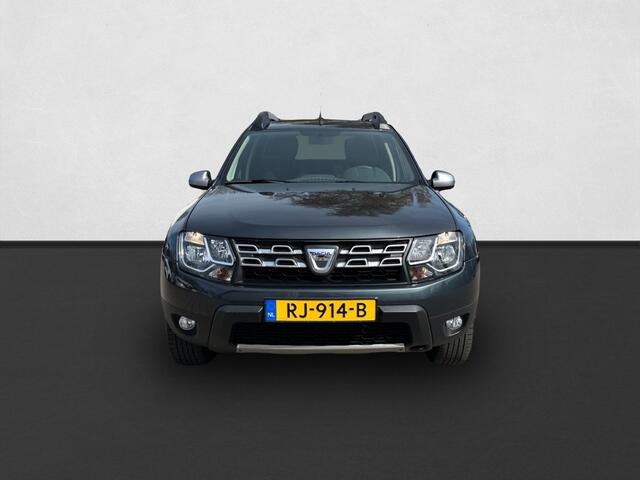 Dacia DUSTER 1.2 TCe 4x2 Lauréate PDC ACHTER / NAVI / CRUISE