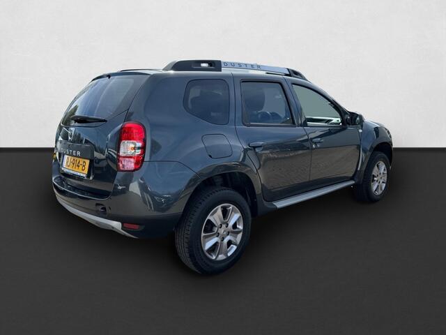 Dacia DUSTER 1.2 TCe 4x2 Lauréate PDC ACHTER / NAVI / CRUISE