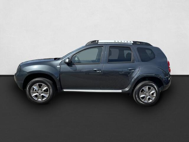 Dacia DUSTER 1.2 TCe 4x2 Lauréate PDC ACHTER / NAVI / CRUISE