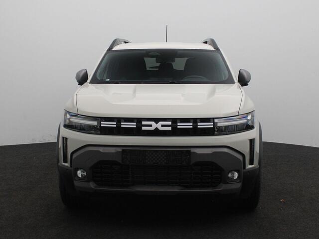 Dacia DUSTER 1.8 hybrid 155 limited edition | Climate control | Cruise control | Dodehoek detectie | Parkeersensoren rondom | Navi | Apple Carplay & Android Auto |