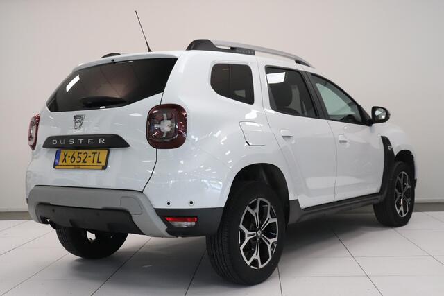 Dacia DUSTER 1.2 TCe Prestige | Stoel verwarming | 360° Camera | Navigatie | Leder |