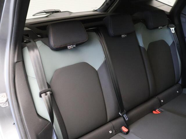 Dacia DUSTER Hybrid 140pk Extreme | Stoelverwarming | Blind spot warning | 360 graden camera | Keyless Entry