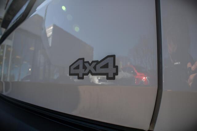 Dacia DUSTER TCe 130 mild hybrid 4x4 Extreme Handgeschakeld | 1500 KG Trekvermogen