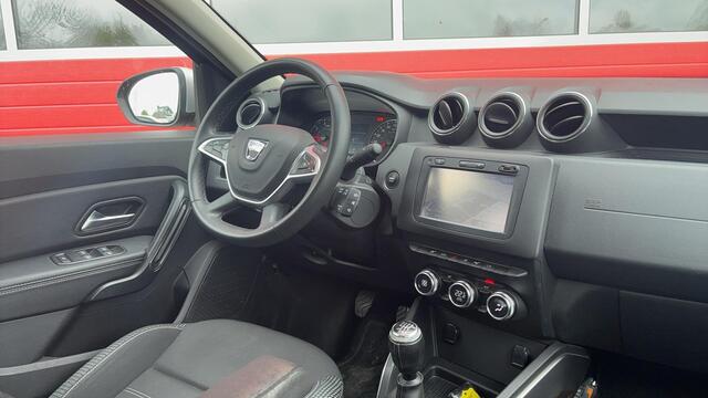 Dacia DUSTER 1.2 TCe Prestige 1STE EIG / TREKHAAK / KEYLESS / 360GR CAMERA / NAVI / CLIMA / PDC / BLUETOOTH / CRUISE / DAB+ / NL-AUTO