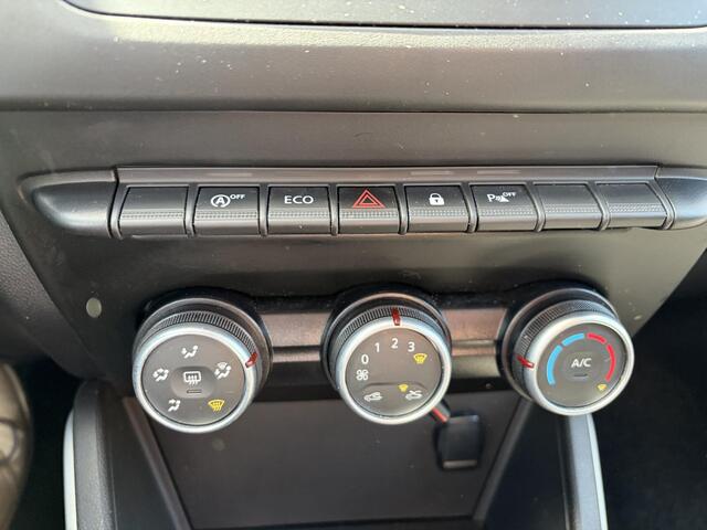 Dacia DUSTER 1.3 TCe Prestige APPLE CARPLAY ANDROID AUTO / AIRCO / PARKEERSENSOREN+CAMERA / NAVIGATIE.